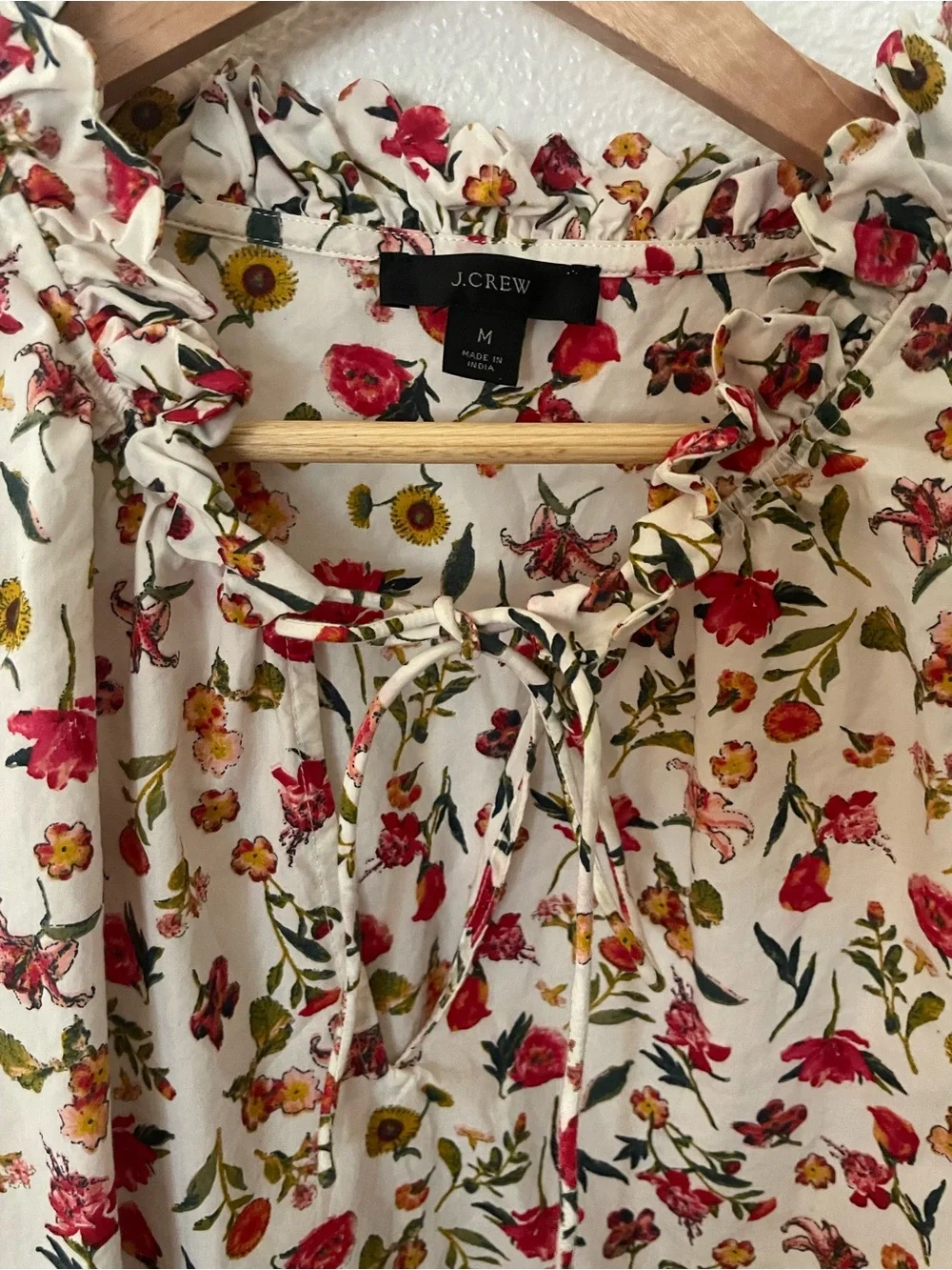 J. Crew Blouse Tie Neck Scalloped Trim Botanical Floral Print Long Sleeve Size M